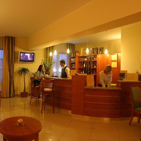 Hotel Abrava Drawsko Pomorskie Εξωτερικό φωτογραφία